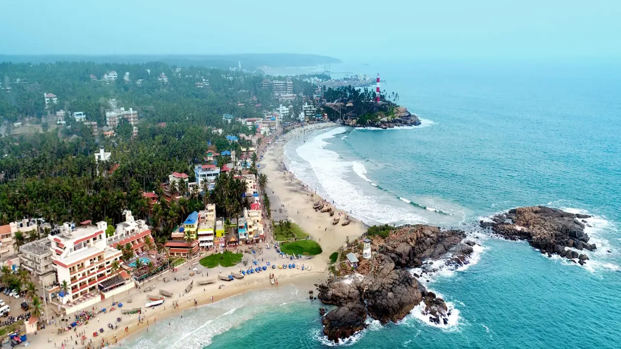 Exploring the Beaches and Resorts of Kovalam